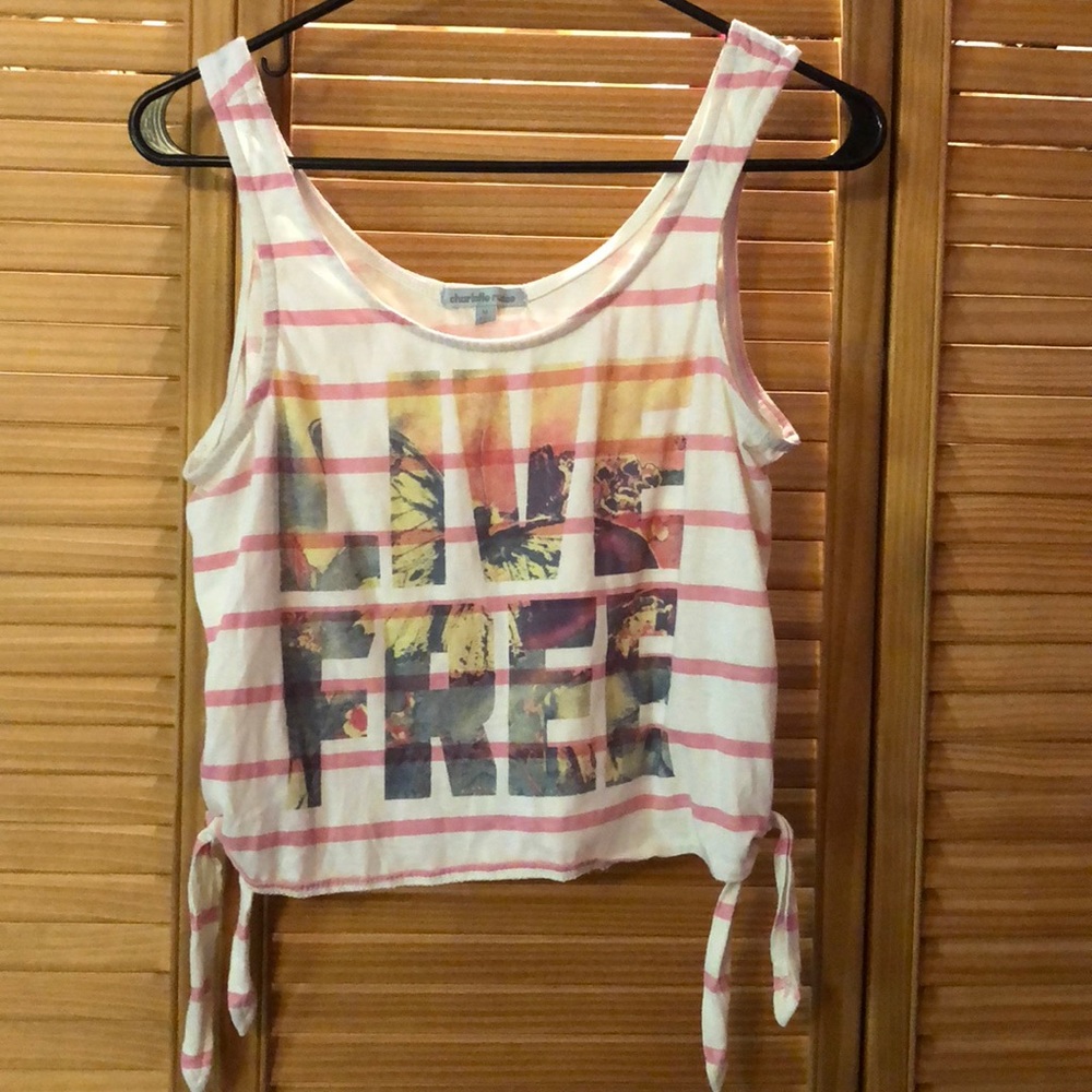 white and pink striped “live free” shirt